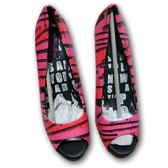 Abbey Dawn Hot Pink Zip It Platform Stiletto Heels NIB - Picture 4 of 8